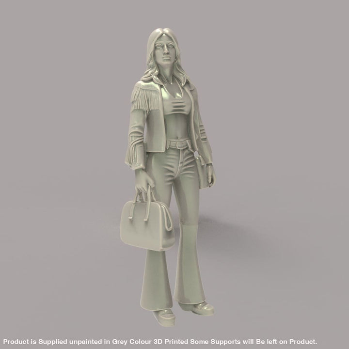 MM4388 1970 Female with Bags Figure