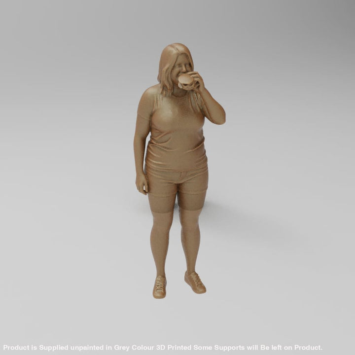 MM4407 Girl Eating Burger Figure