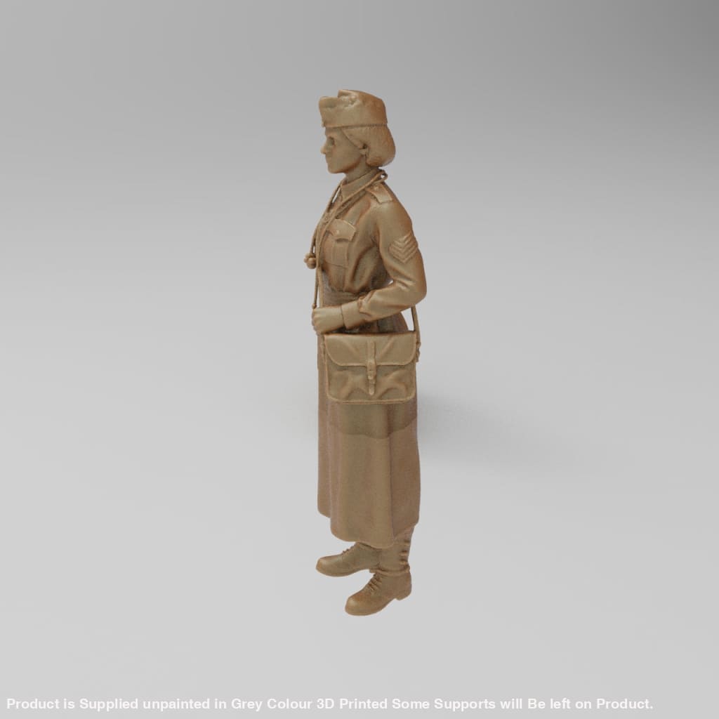 MM4412 WW2 Army Nurse Figure