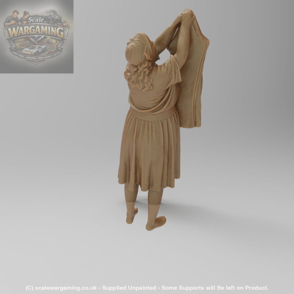 MM4420 Female hanging Washing Figure