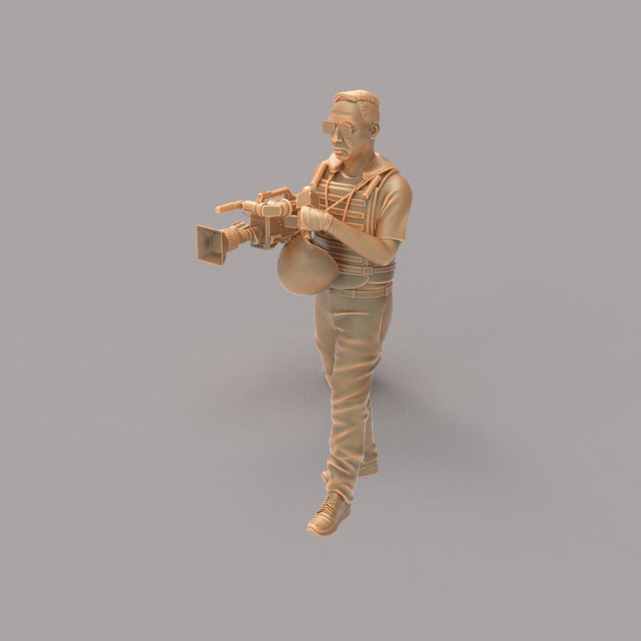 MM486 War Camera Man in Body Armor Figure