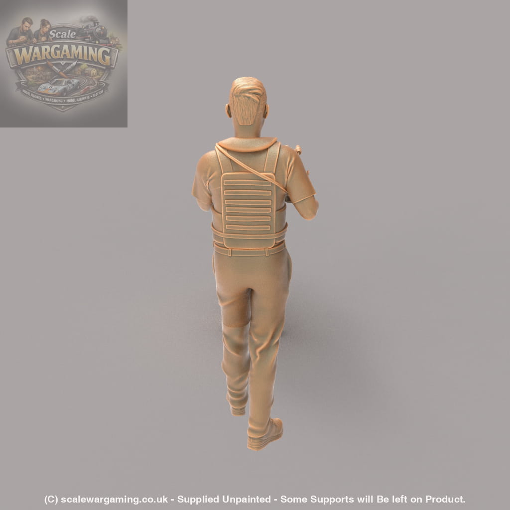 MM486 War Camera Man in Body Armor Figure