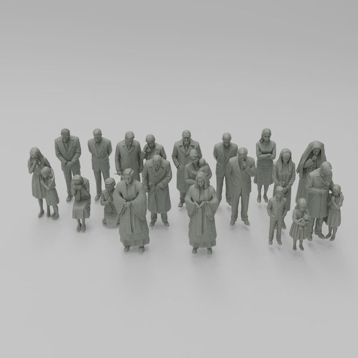 SW9034 Grieving Funeral Family Group