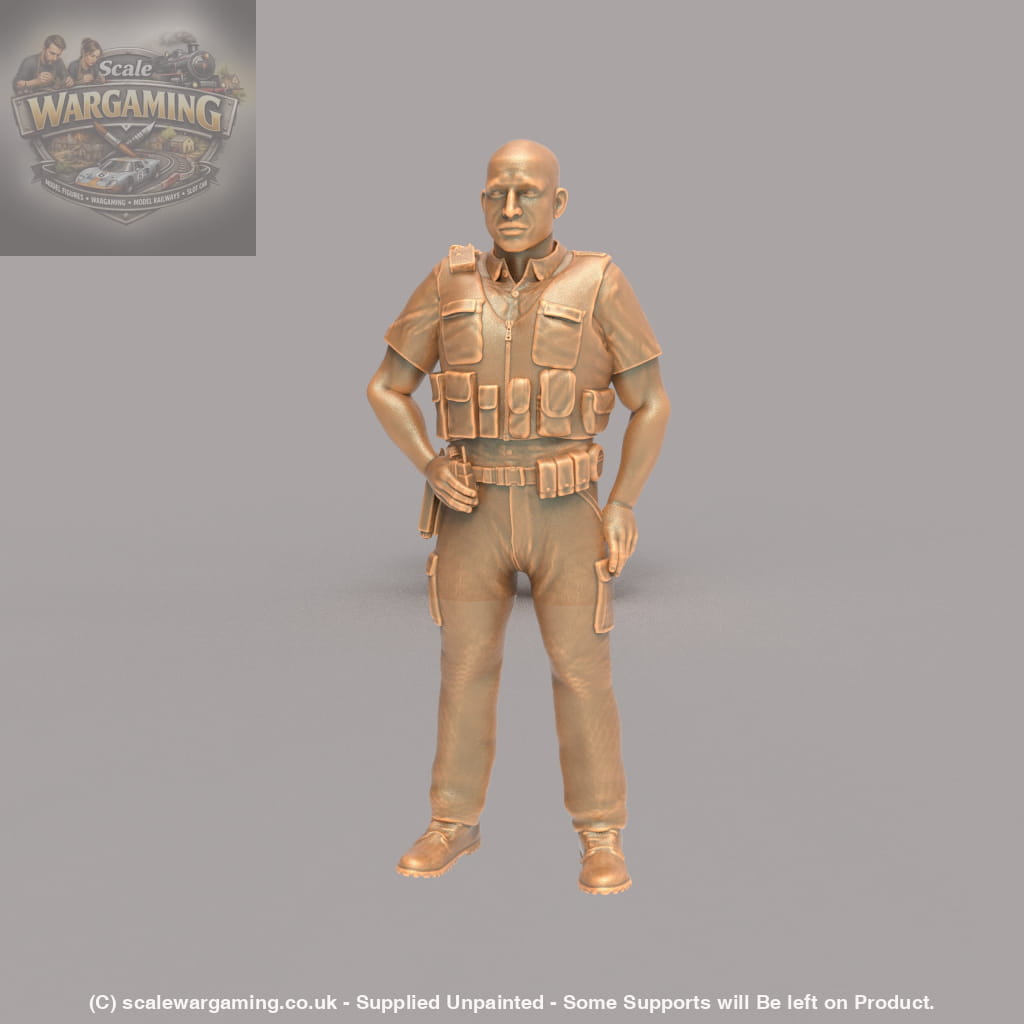 MM016 Male Police Officer Figure