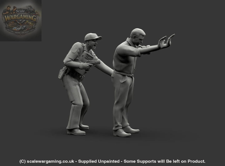 MM1225 Policeman Patting Down Armed Suspect Figure