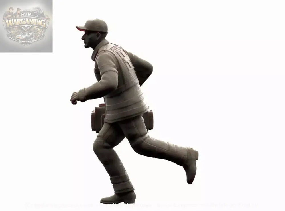 MM1307 Ambulance Crew Running Figure