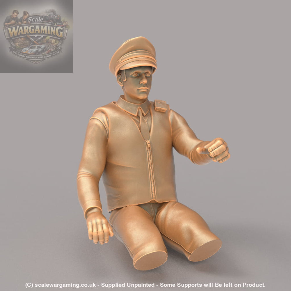 MM173 Male Traffic Police Driver Legs Cut Figure
