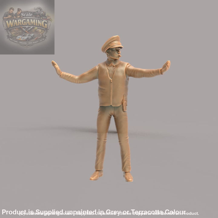MM173 Traffic Policeman Directing Traffic Figure