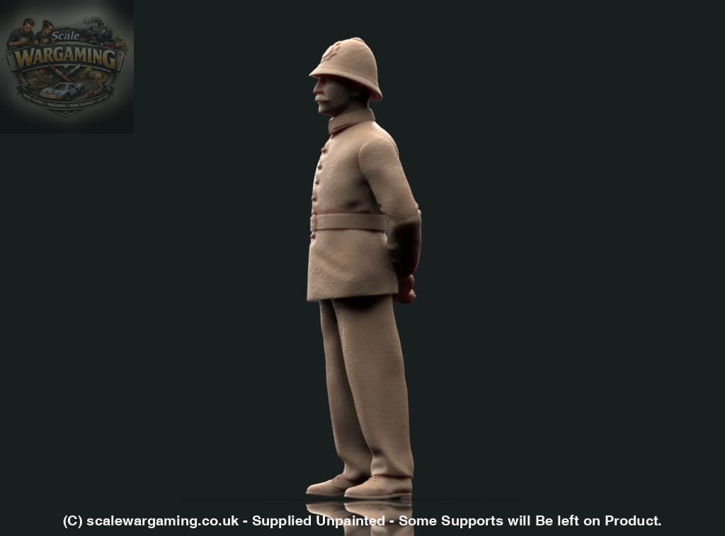 MM2027 1900-1950 Policeman Standing Figure