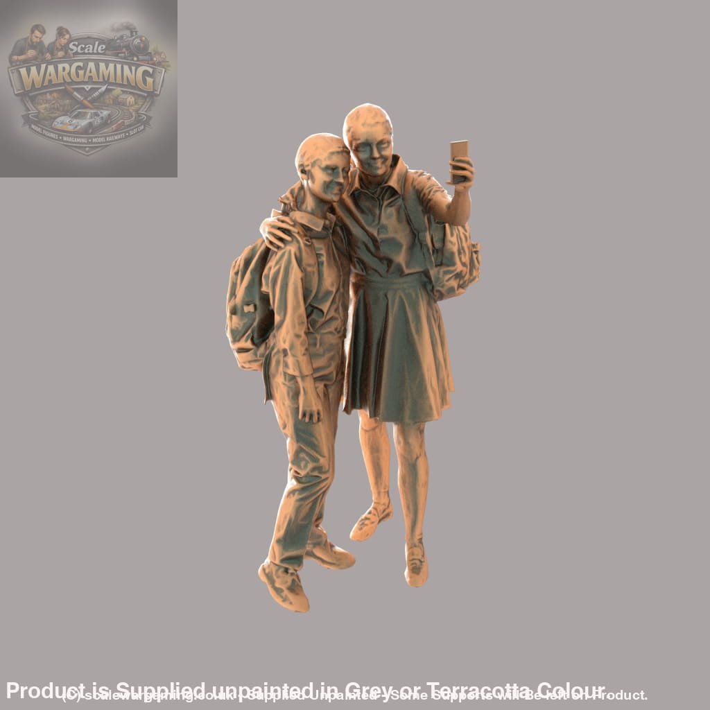 MM2102 2 School Girls selfie Figure