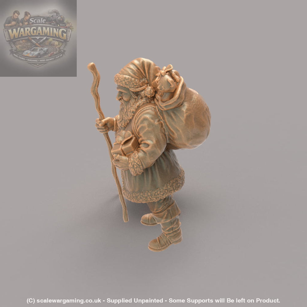 MM2150 Santa with Presents Figure