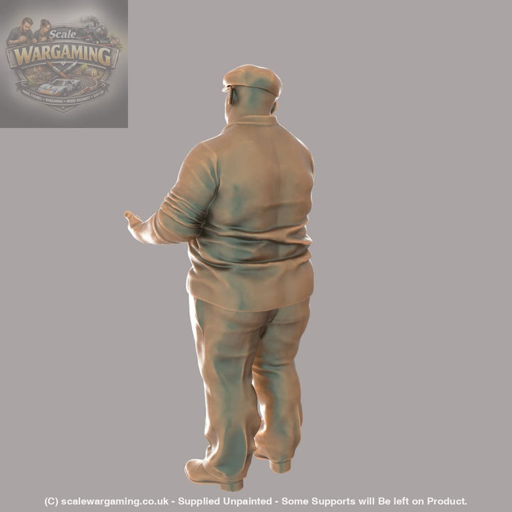 MM274 Large Male in Flat Cap gesturing with Hands Figure