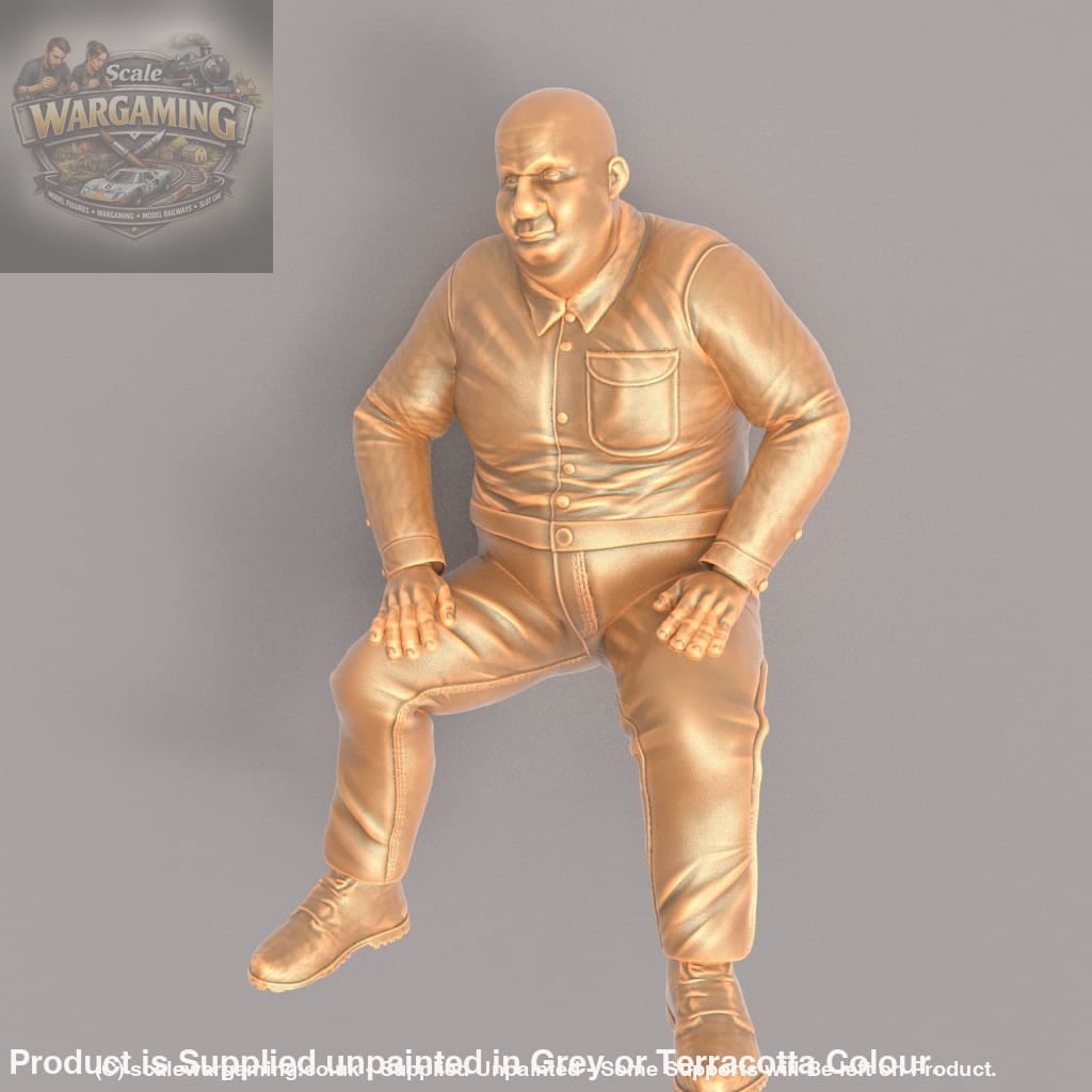 MM288 Large Male Sitting Down Figure