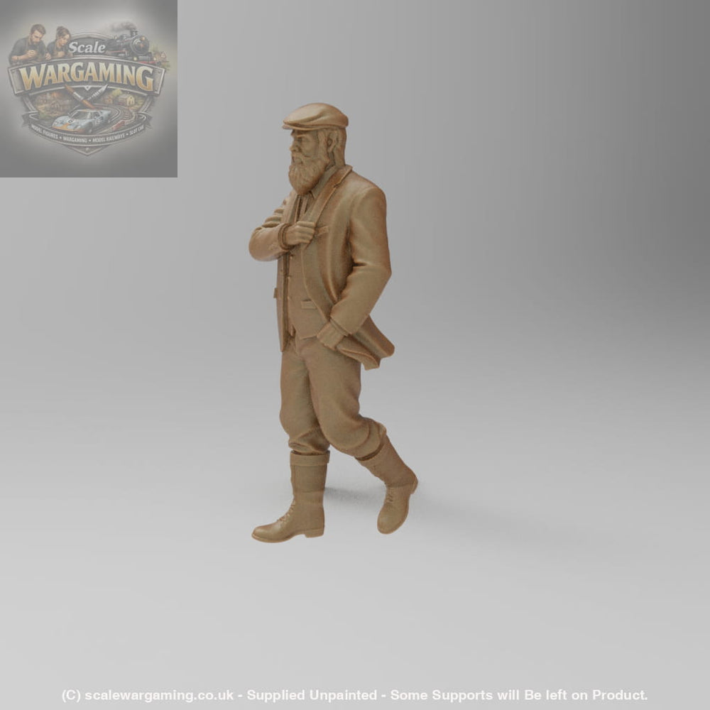 SW3015 Man in Tweeds Hill Walking - Figure