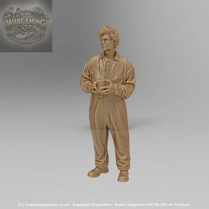 SW3018 Guy the Mechanic in Overalls drinking tea - Figure