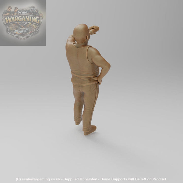 SW303 Large Drunk Male Drinking - Figure