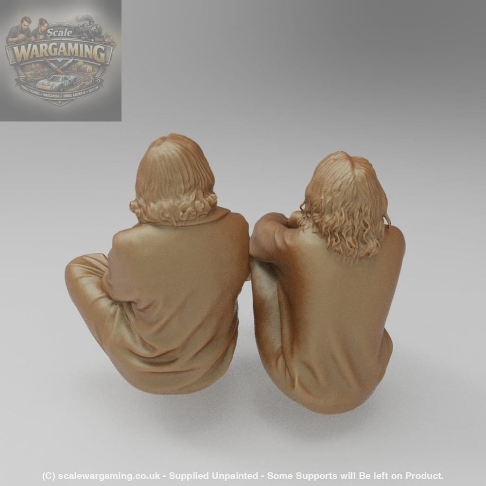 SW3053 Two People on Curb Small Prophets - Figure