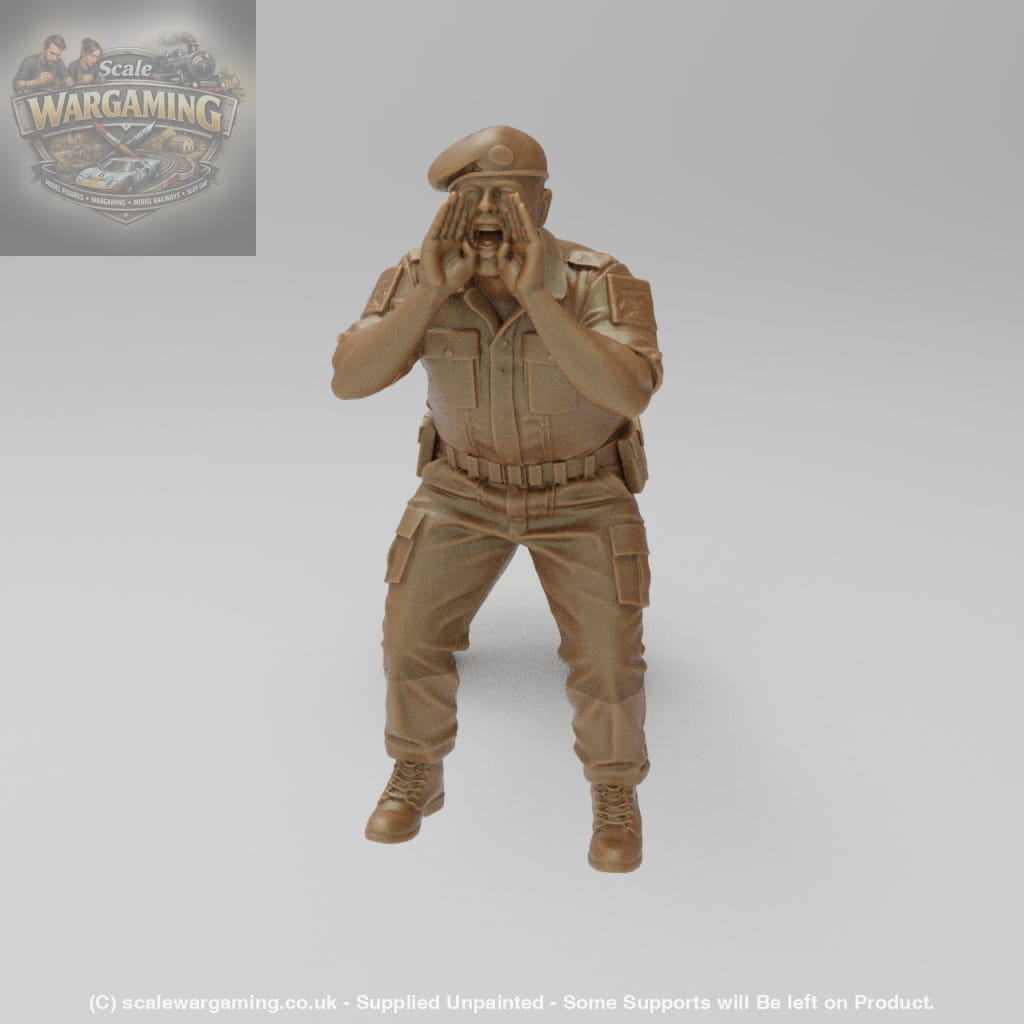 SW3062 Modern Royal Navy Male Shouting - Figure
