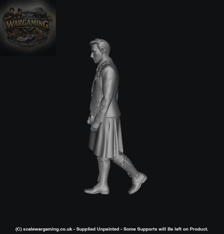 SW3108 Highland Groom/Best Man Walking - Figure