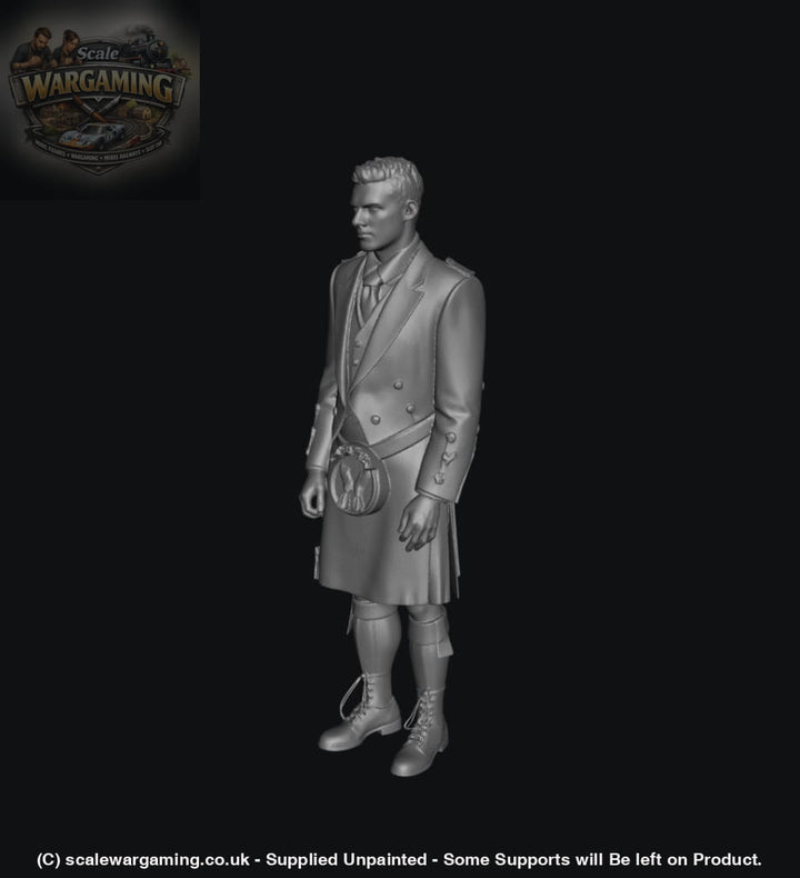 SW3109 Highland Groom/Best Man Standing - Figure