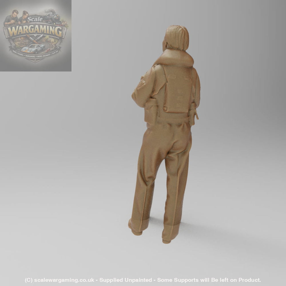 MM4409 Female WW2 Pilot 2 Figure