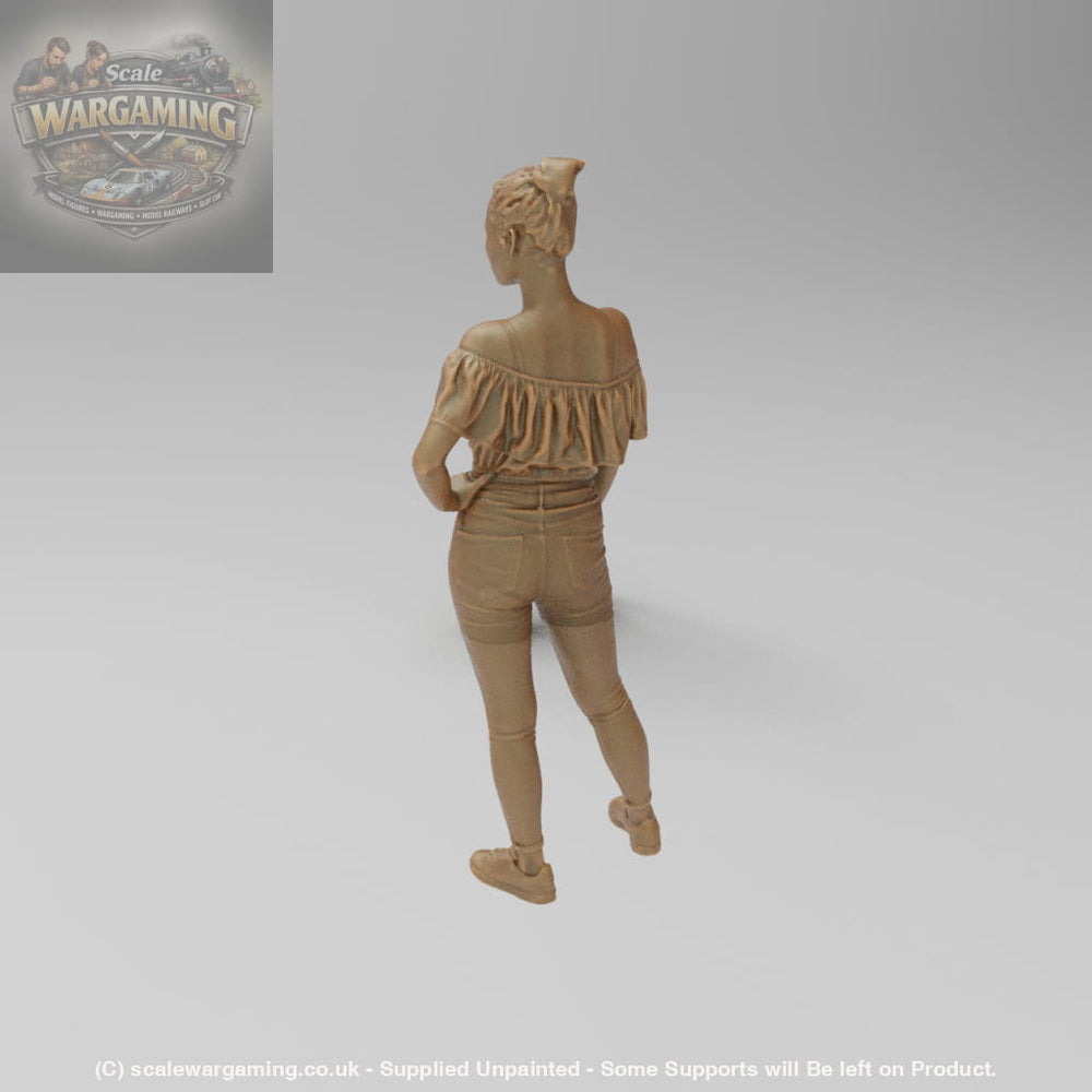 SW451 Asian Female With Frilly Top - Figure