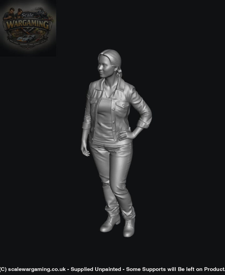 SW5014 Street People - Casual Woman Hand on Hip - Figure