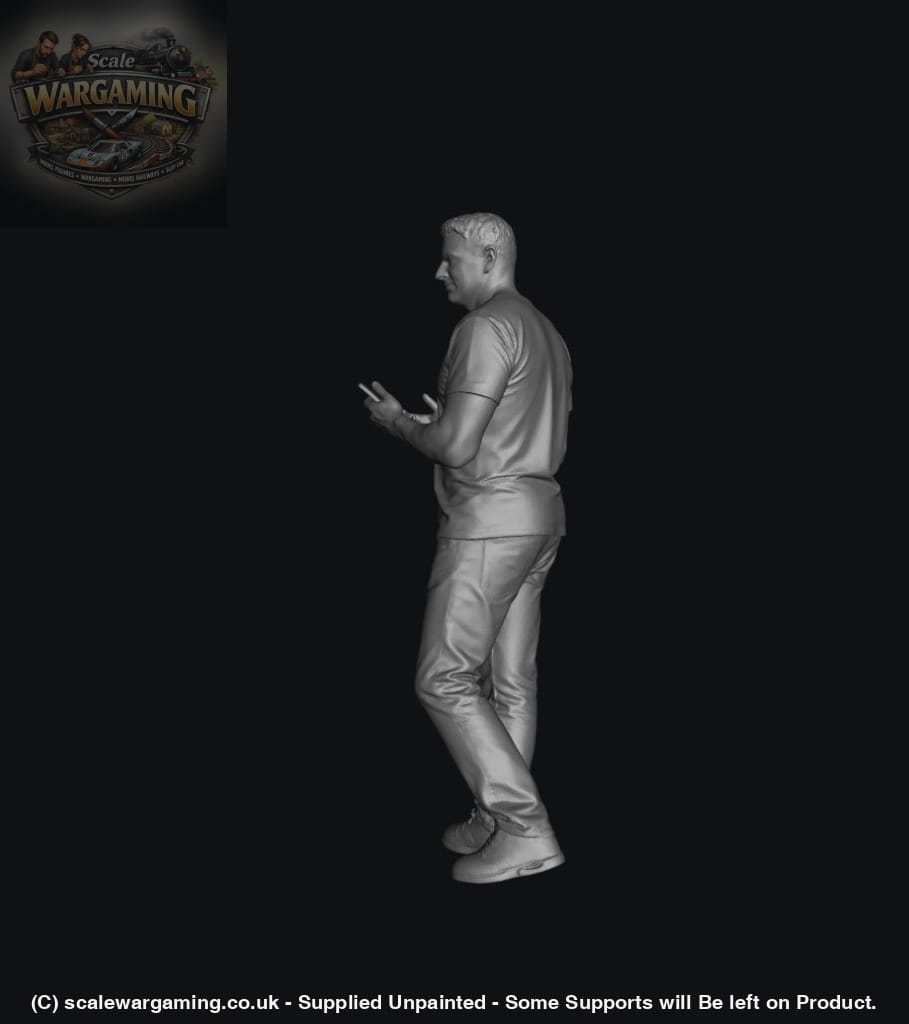 SW5014 Street People - Man Talking Holding Cell - Figure