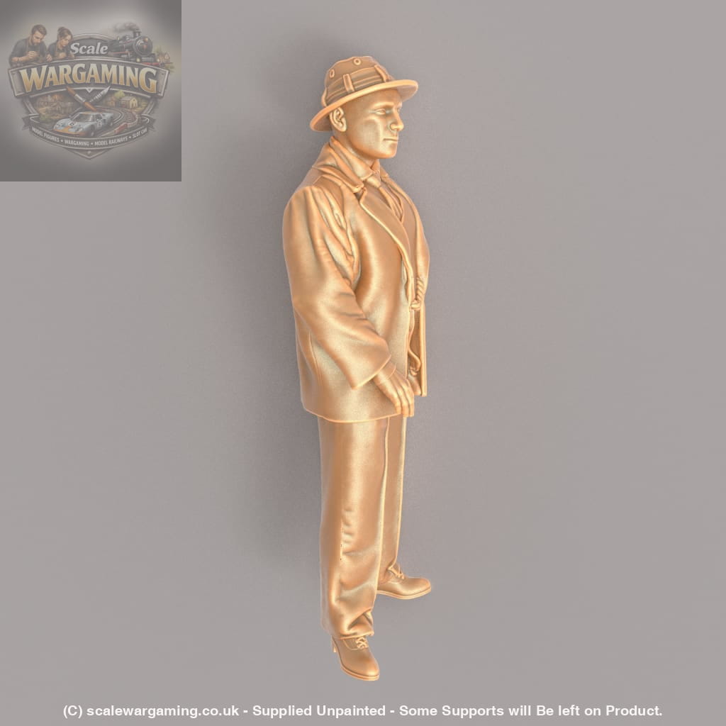 MM563 1940’s Style Male Wearing Hat Figure