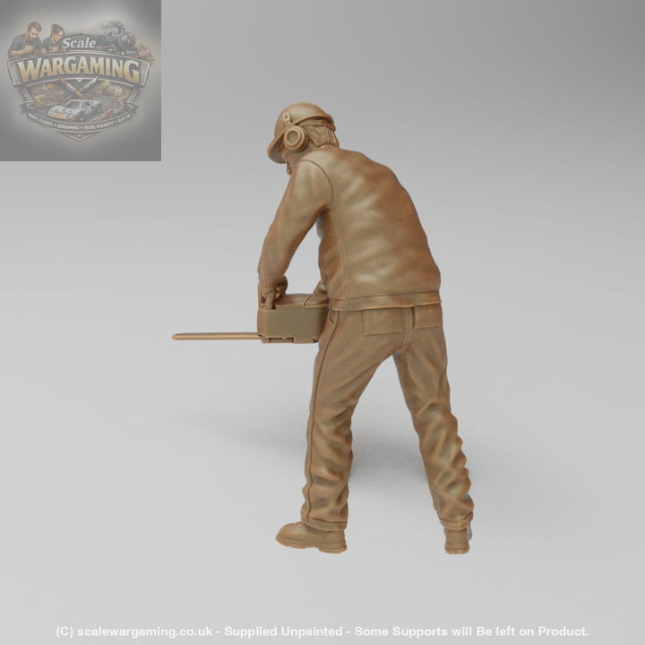 SW714 Forestry/Farm Worker With Chainsaw - Figure
