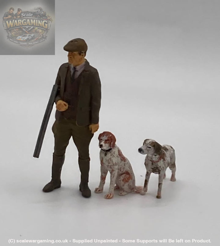 MM731 Farmer Walking and Dogs Trade - Figure