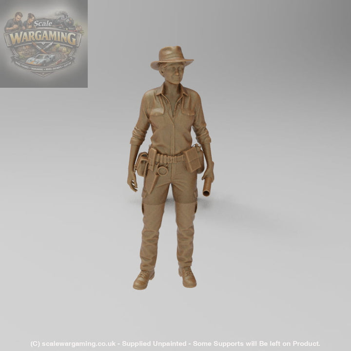 SW8063 Female Archaeologist - Figure