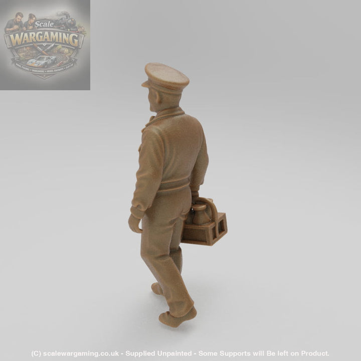 SW8068 1940’s Male Milkman - Figure