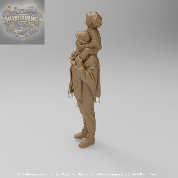 SW8183 Grandma with Child on Shoulders - Figure