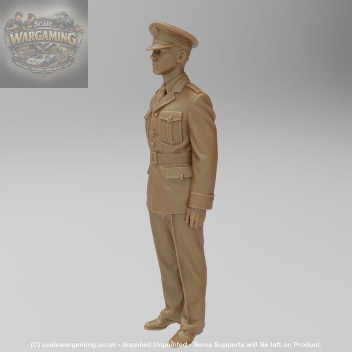 SW8211 RAF Airman on Parade - Figure