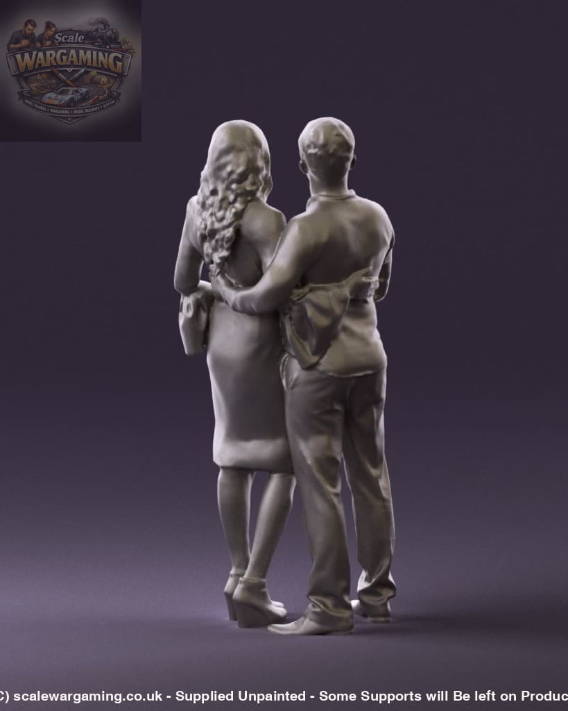 Mm864 Young Couple Figure