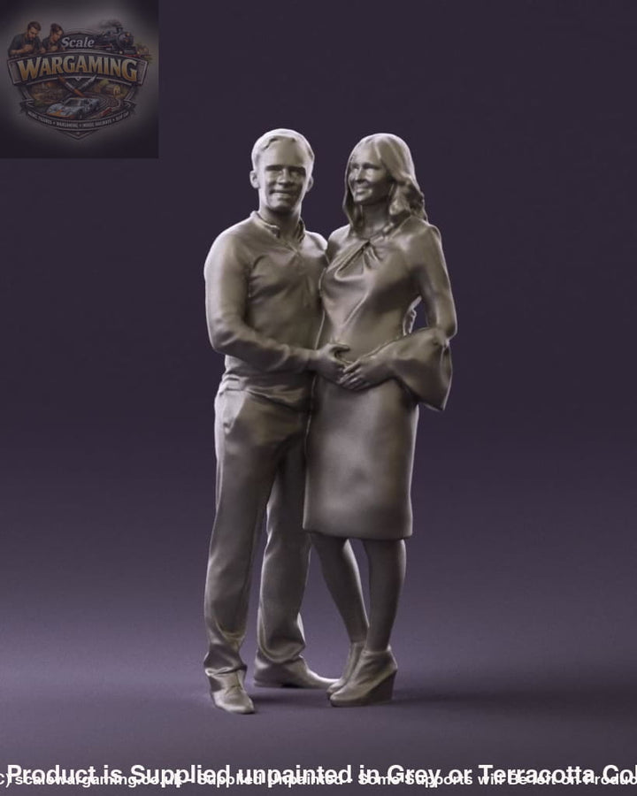 Mm864 Young Couple Figure