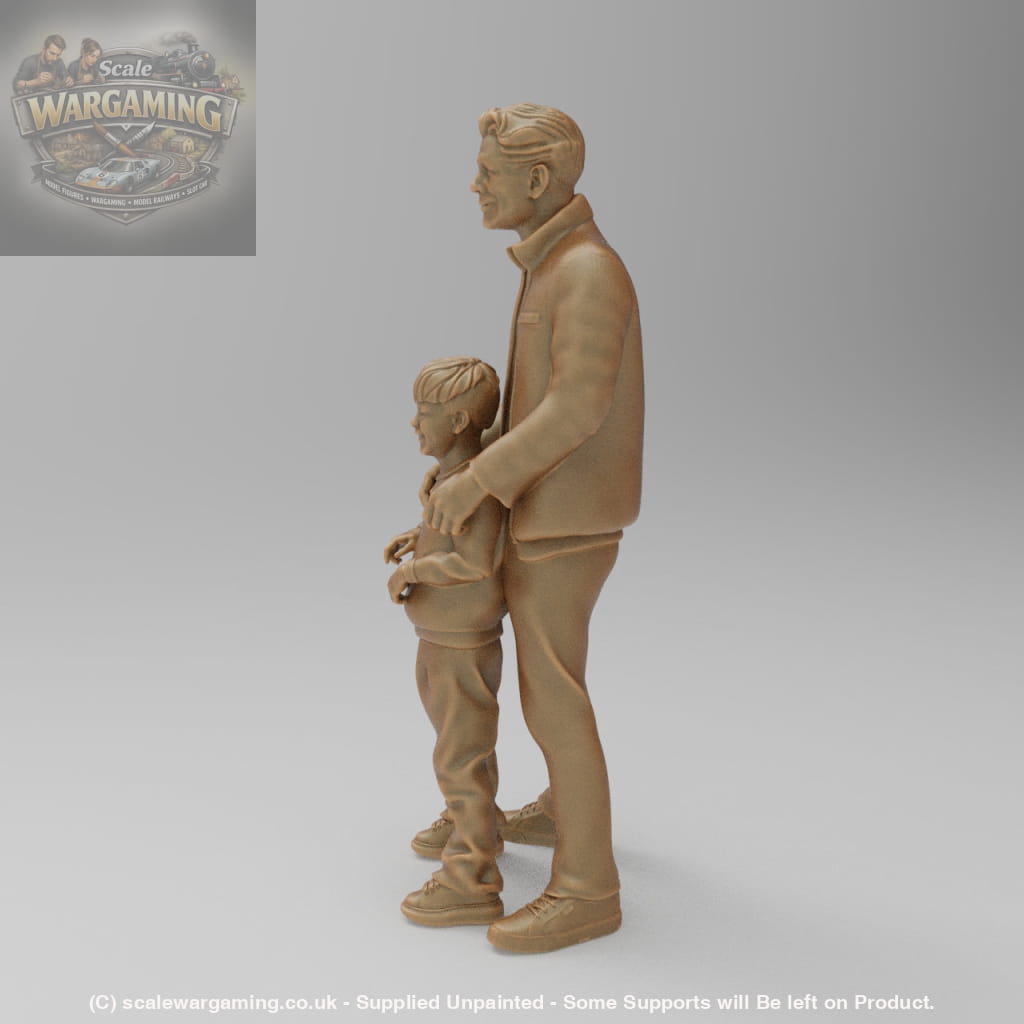 SW881 Father with Son Standing in front - Figure