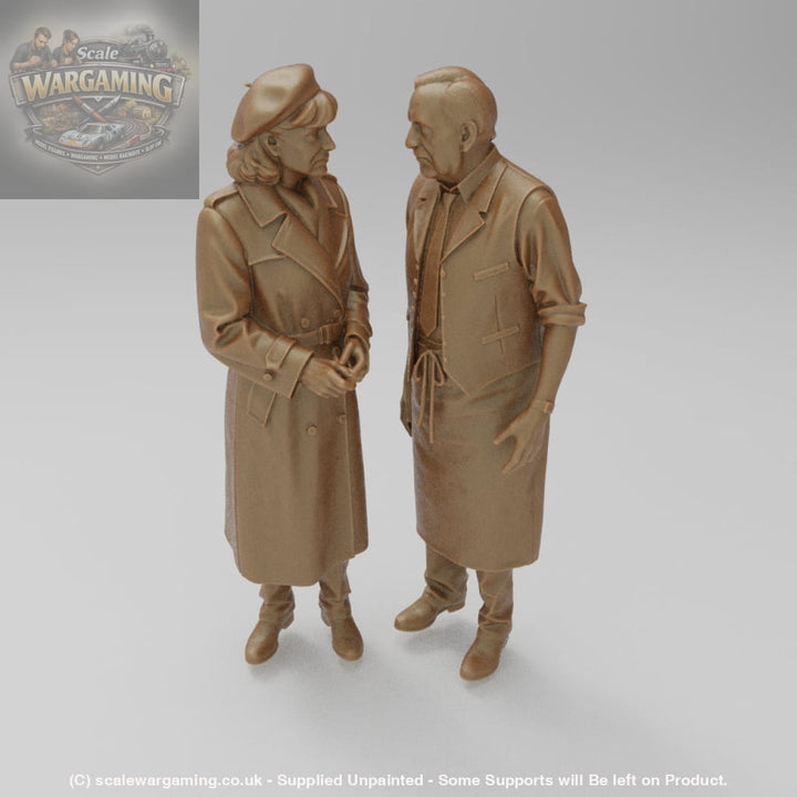 SW9100 WW2 French Resistance Girl and Waiter - Figure