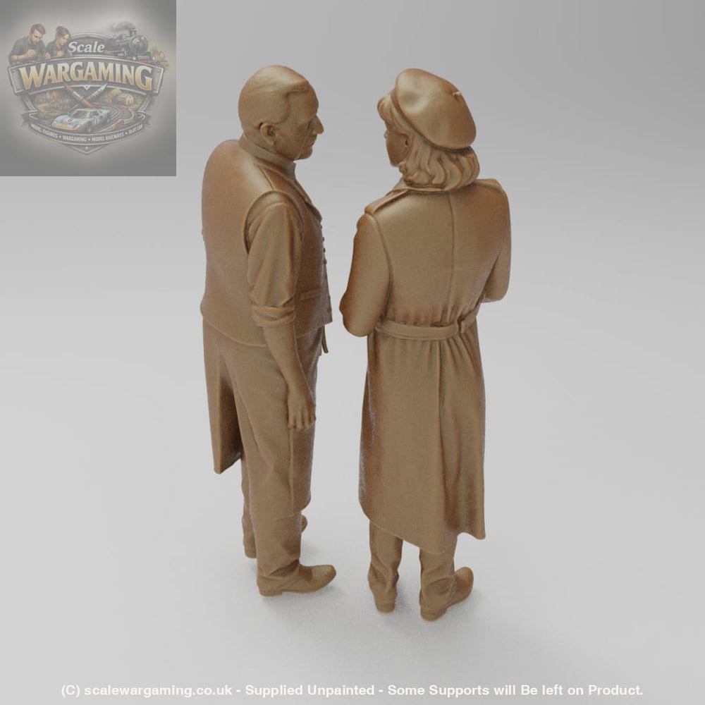SW9100 WW2 French Resistance Girl and Waiter - Figure