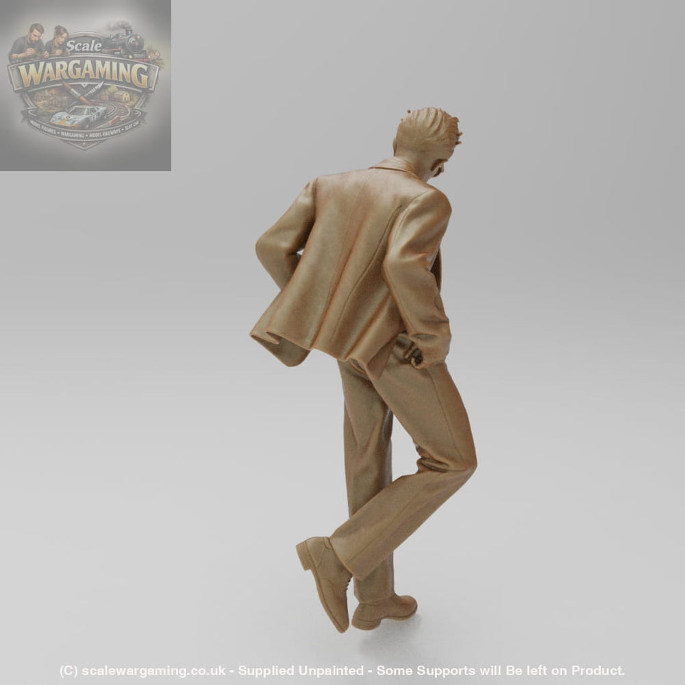 SW9120 Smart male in Suit leaning - Figure