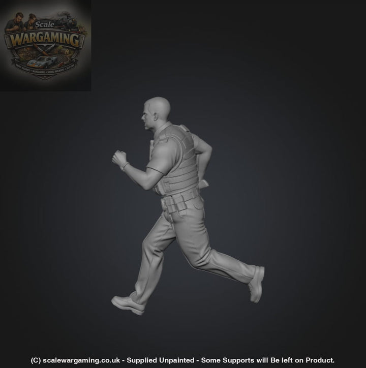 SW9223 Policeman Running and Shouting - Figure
