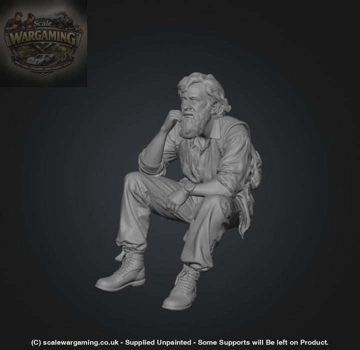 SW9247 Hiking Pensioner Resting - Figure