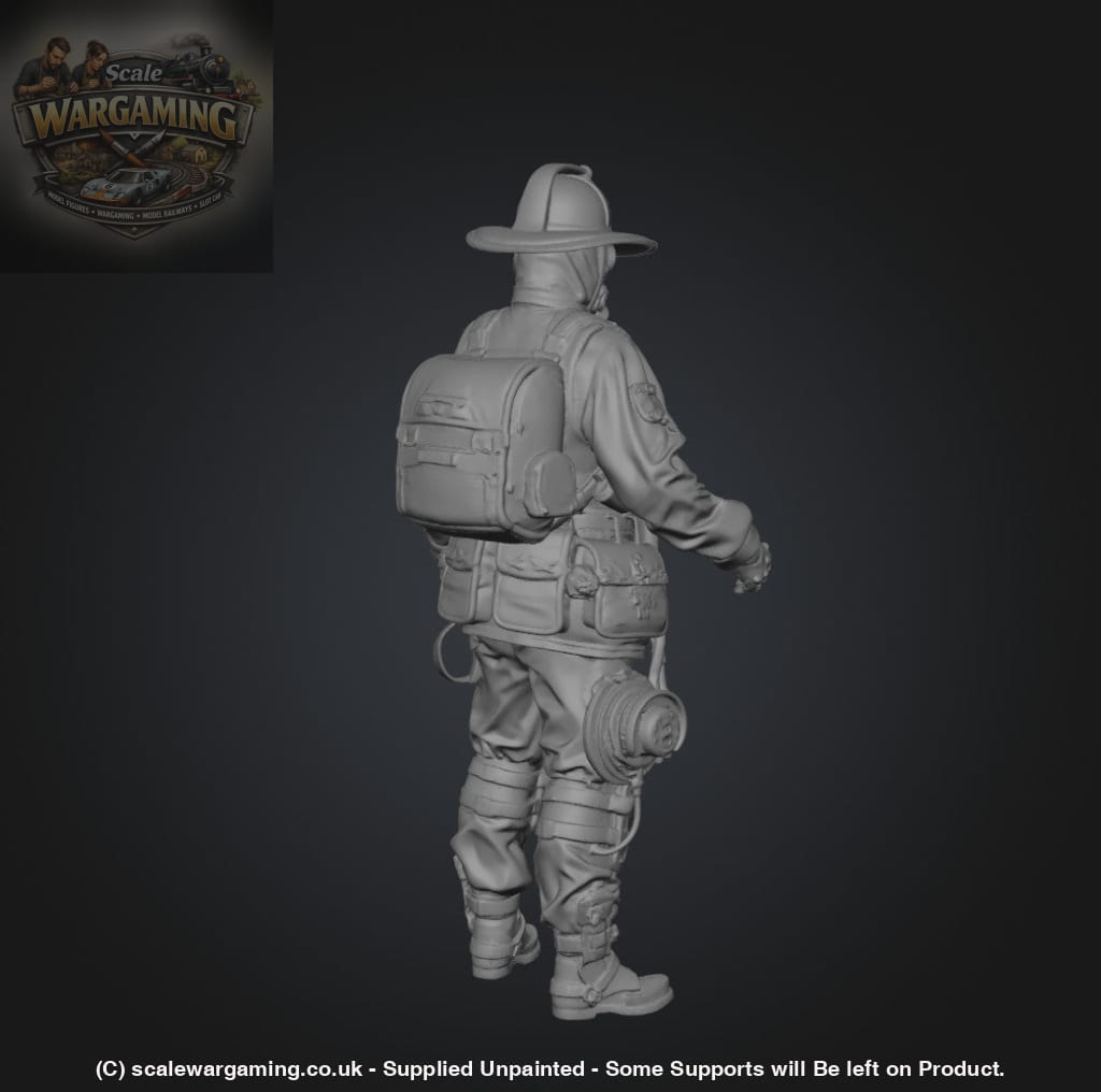 SW9264 - Steampunk - Brass Clad firefighter - Figure