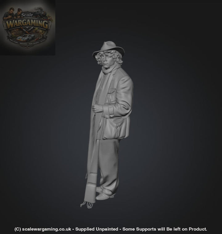 SW9267 Tom Baker - Figure