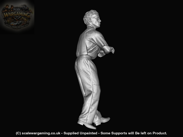 Mm946 Fisherman Leaning Figure